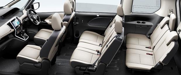 New Nissan Serena Highway Star Interior Photo Image Picture