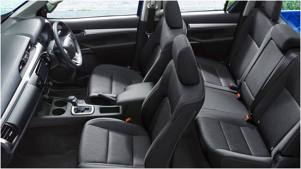 New Toyota Hilux Double Cabin pick up photo: Interior view New Toyota Hilux Double Cabin pick up photo: Interior view