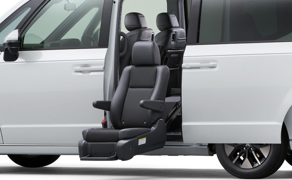 Nissan Stepwagon Handicapped Car Middle Seat Lift Up Type picture-3