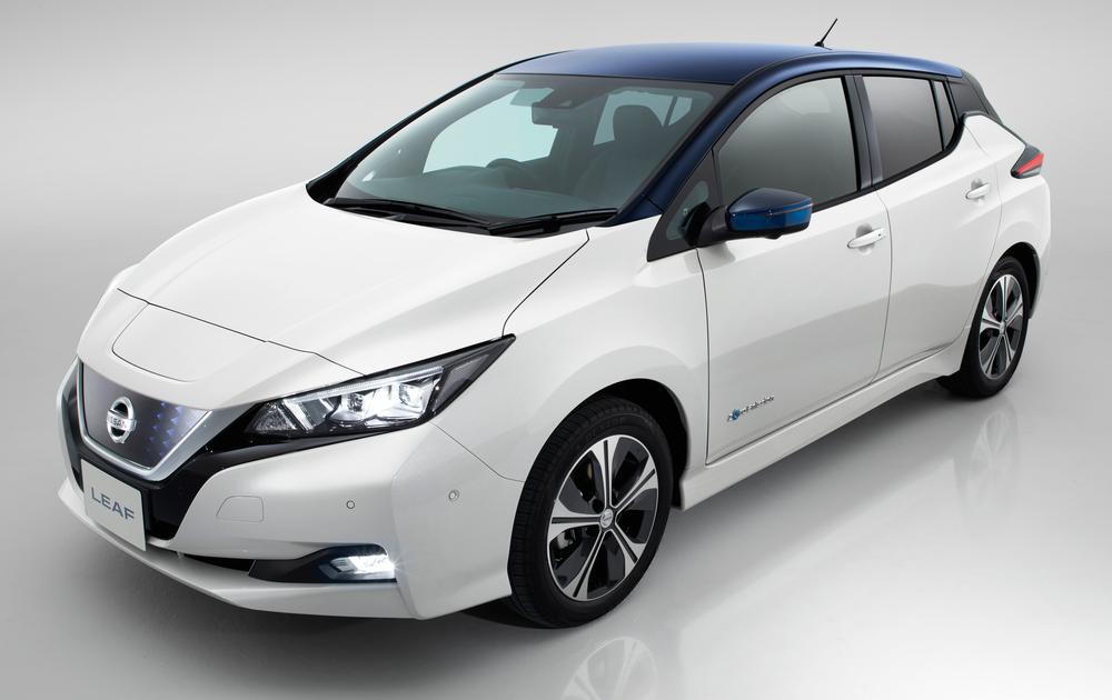 New Nissan Leaf photo: Front view