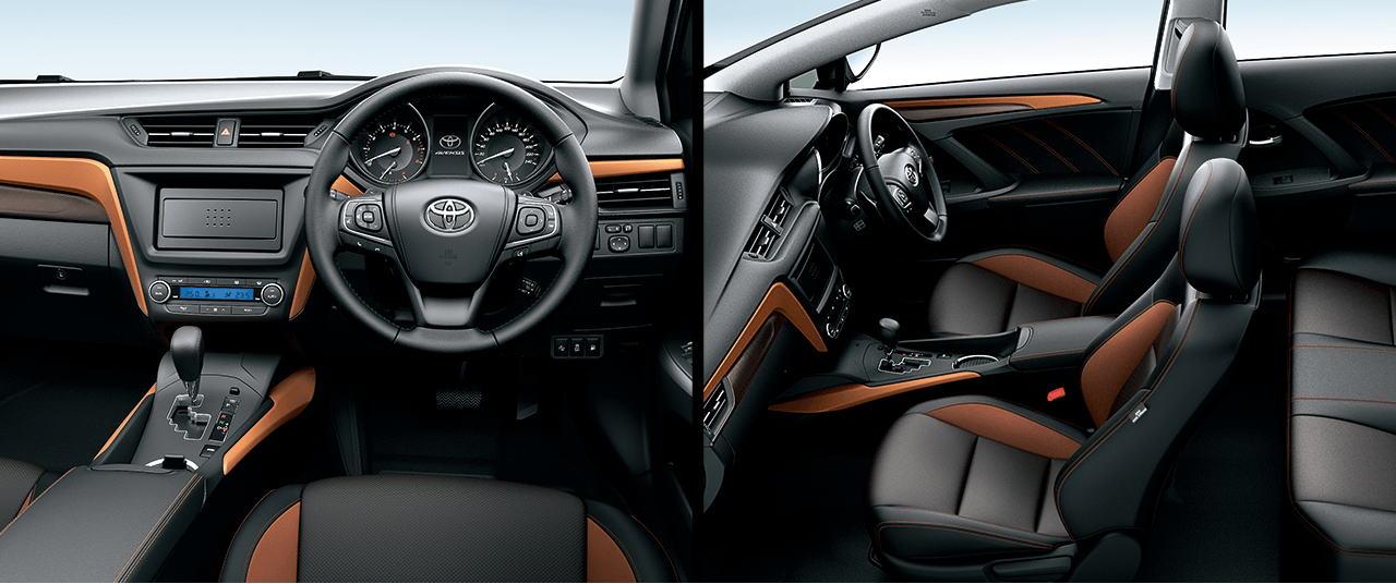 New Toyota Avensis Wagon photo: Cockpit picture, interior image