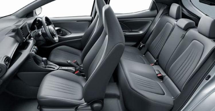  New Toyota Yaris photo: Inside image