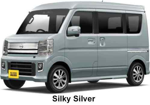 Nissan nv100 Clipper Rio Color: Silky Silver