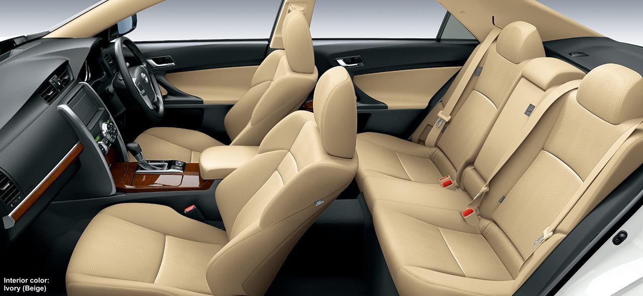 New Toyota Mark-X photo: Interior color Ivory (Beige)